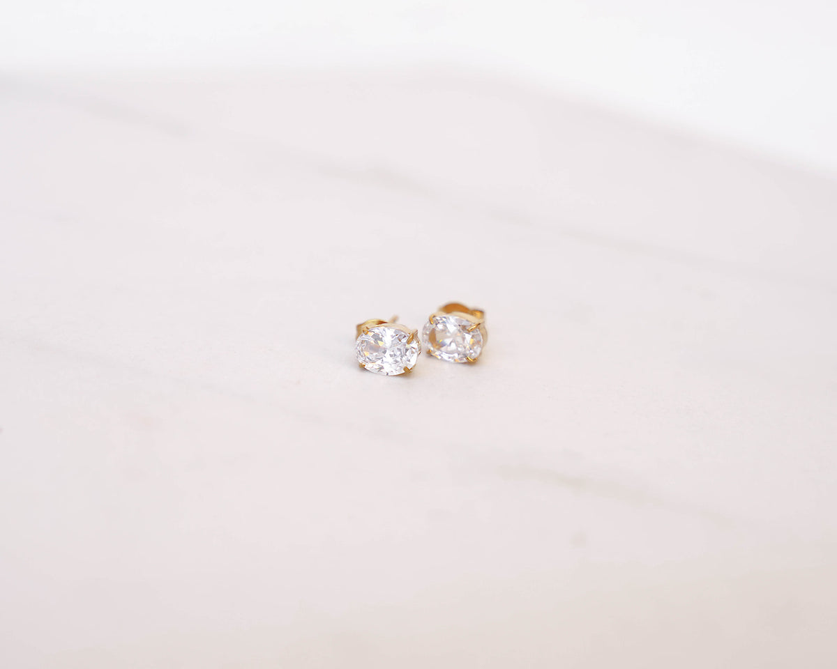 Mari Stud Earrings