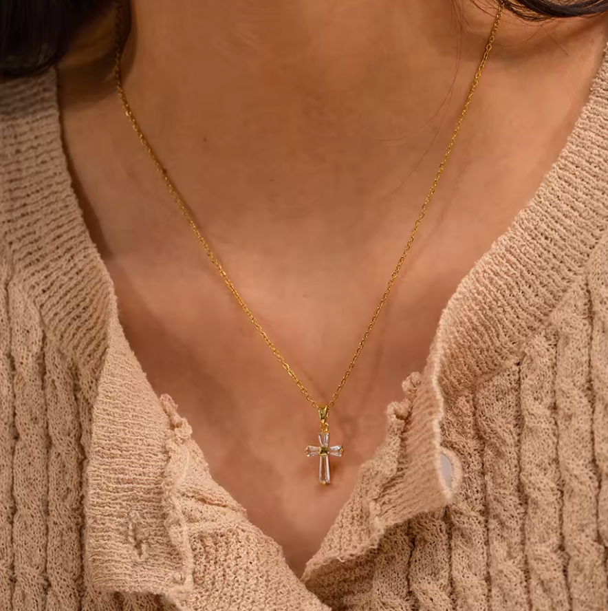 Cristo Necklace