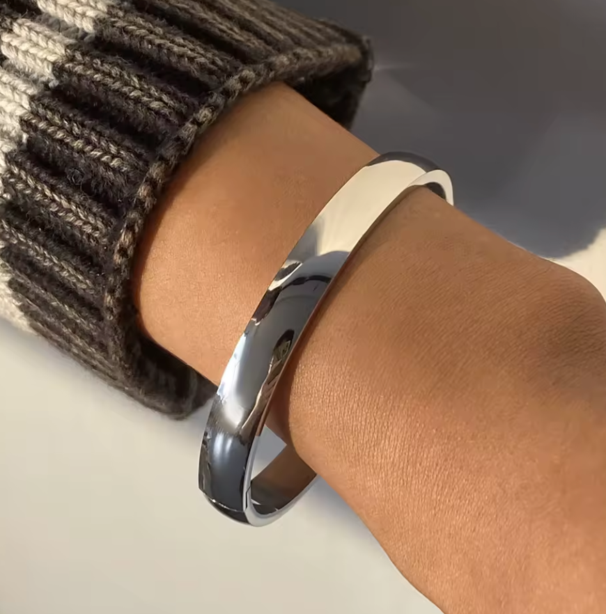 Silver 8mm Bangle