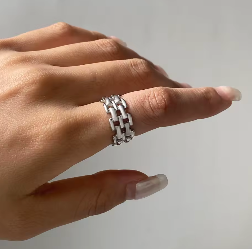 Silver Watchband Ring