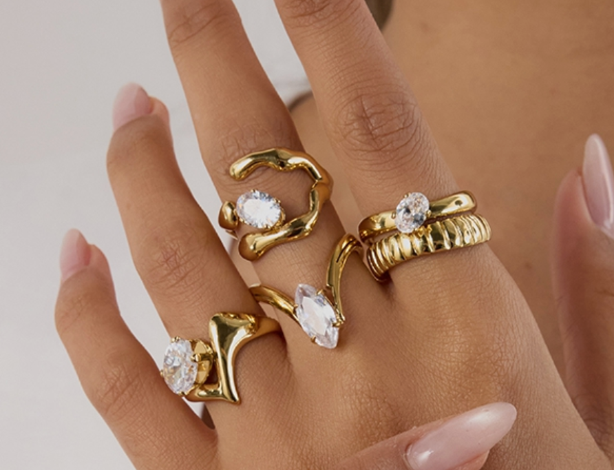 Hollowed out Ring