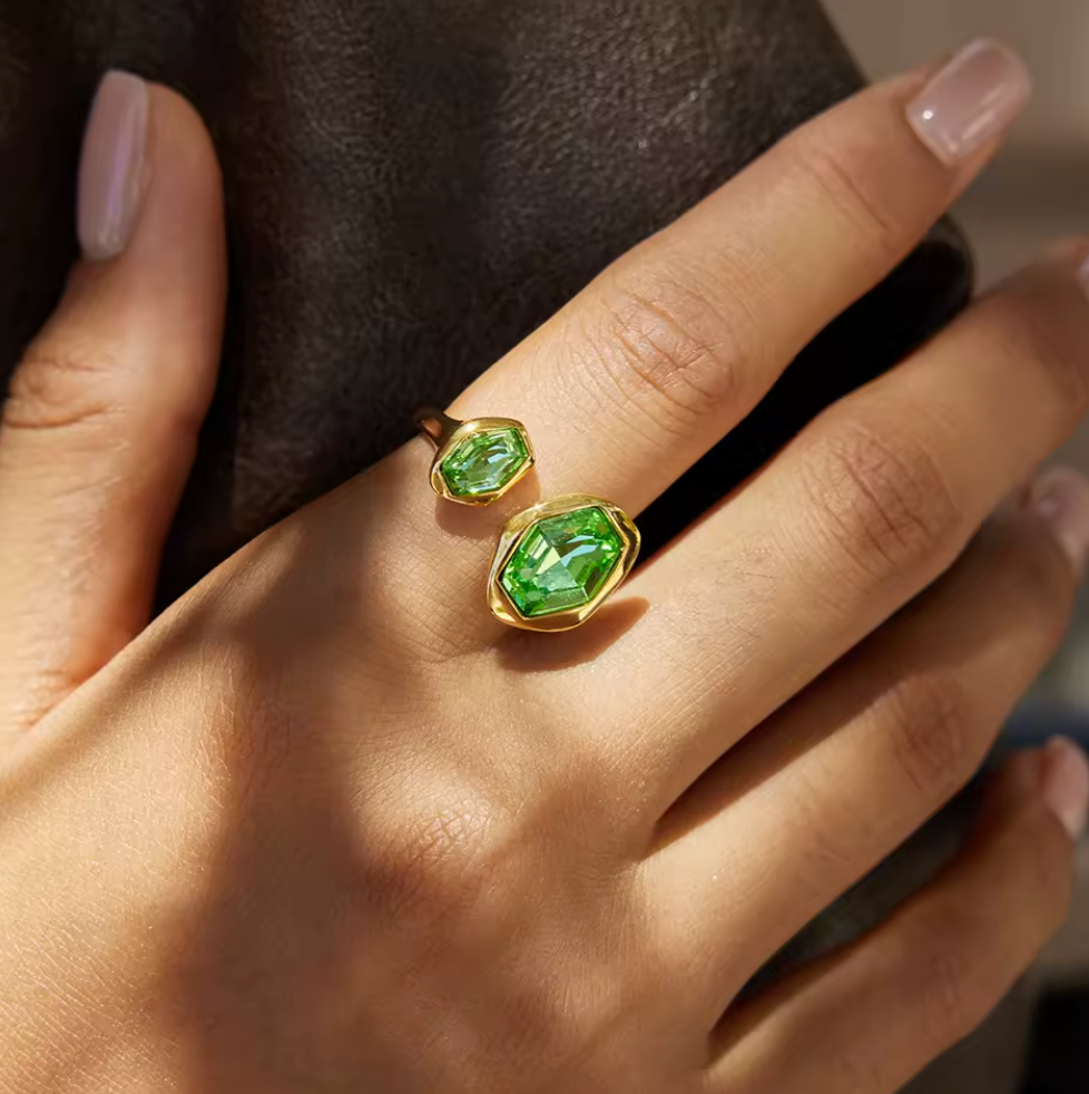Baby Green Ring