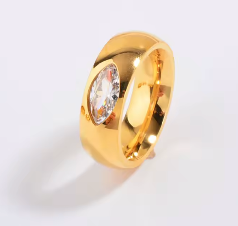 Lux CZ Ring
